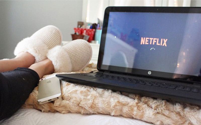 Top 25 Netflix Movies To Watch For A Girl S Night In Girl Spring