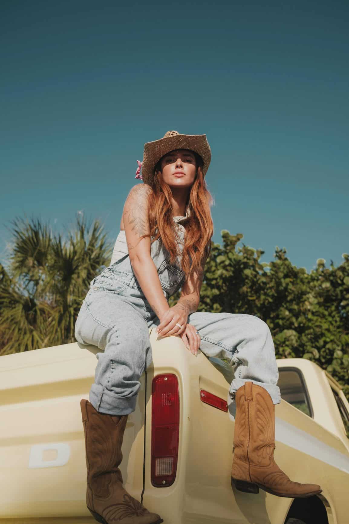 Outfit Ideas To Wear to a Country Concert